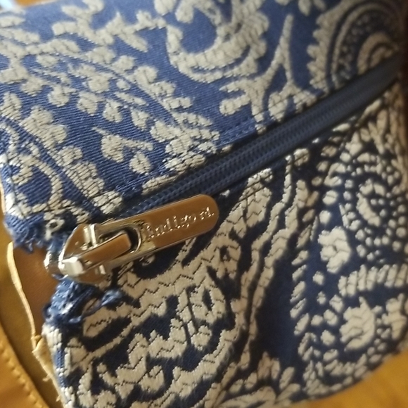 Indigo RD women's and white booties. Size 6.5 - Picture 9 of 12